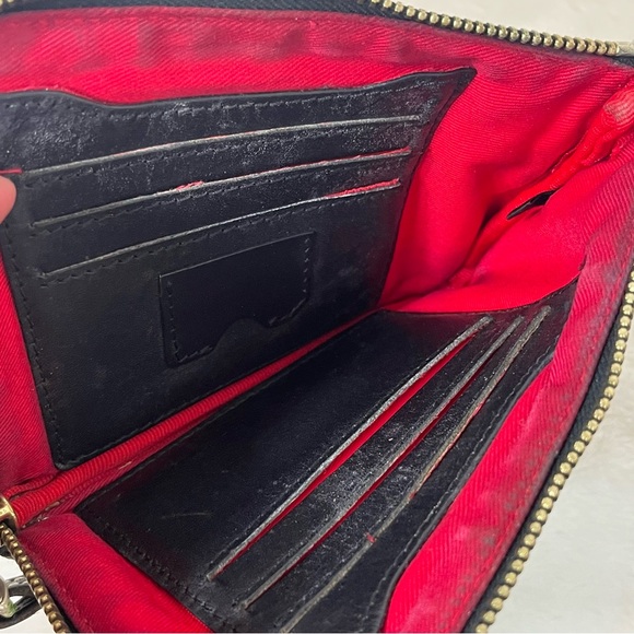 Sold - Picture 5 of 5